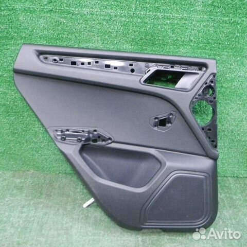 Обшивка двери багажника Порше Макан 95б (2014-2018