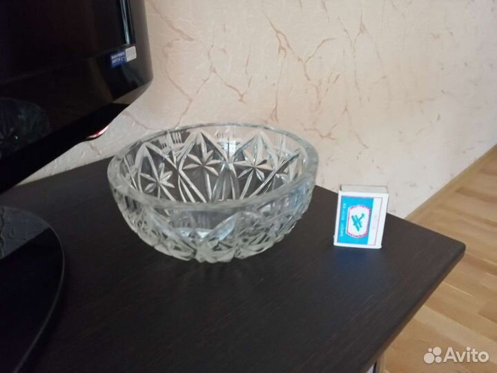 Хрустальные вазы