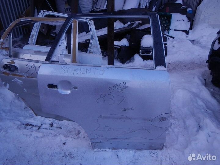 Б/У Б/У Дверь задняя правая, KIA (Киа) -sorento