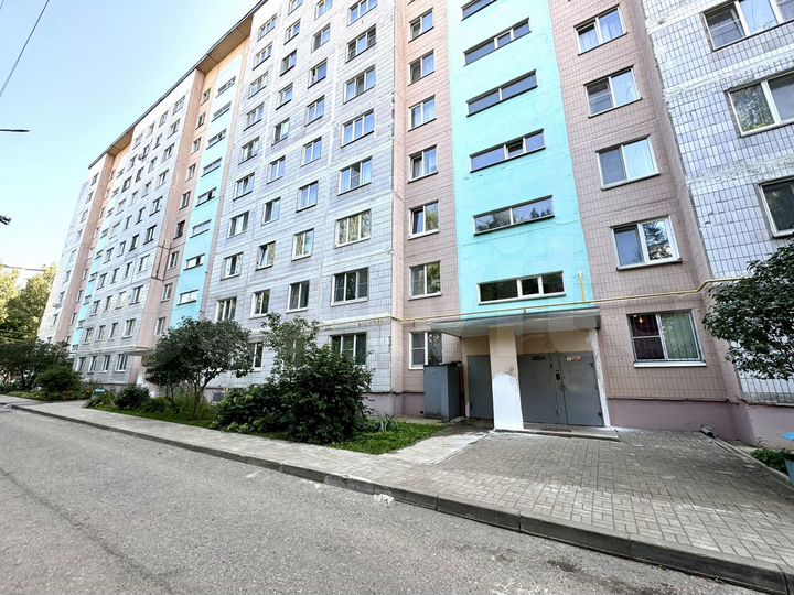 3-к. квартира, 67 м², 1/10 эт.