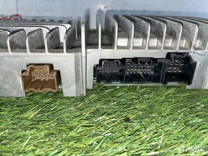 Усилитель акустической системы bose на Cadillac Es