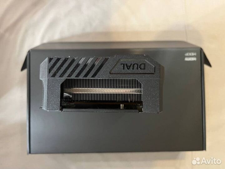 Asus AMD Radeon RX 6600 XT Dual OC Edition