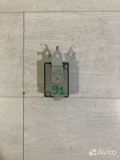 Блок управления центральным замком toyota corolla