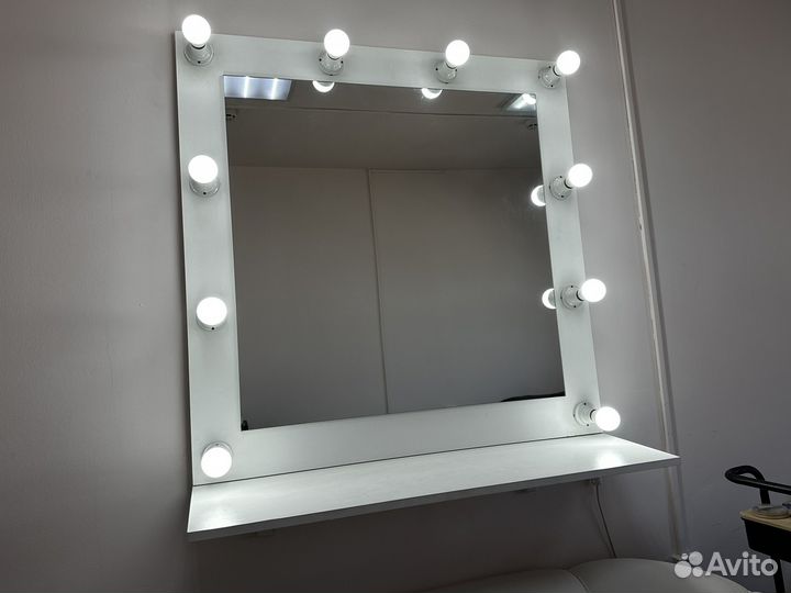 Гримерное зеркало с лампочками бу