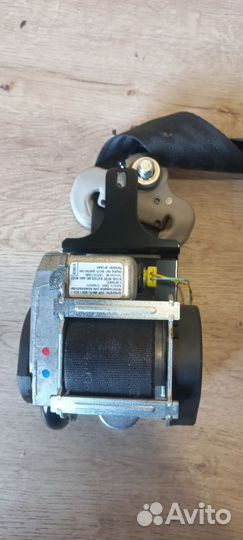 Ремень безопасности с пиропатроном Nissan Juke f15