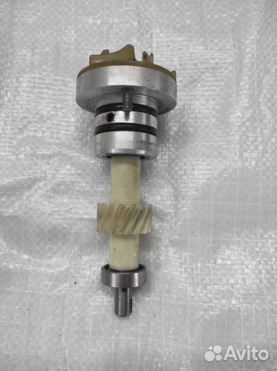 Вал помпы и маслонасоса 420837421