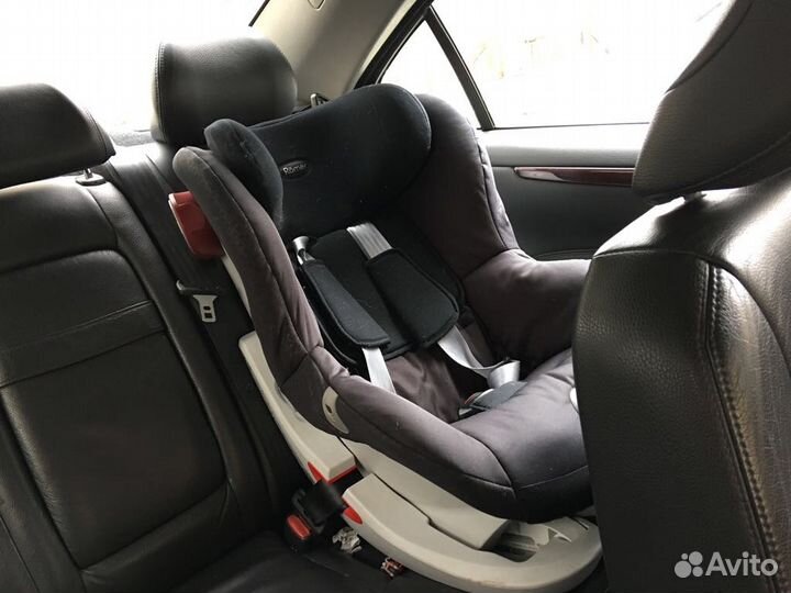 Кресло Romer от 9 месяцев до 18 кг