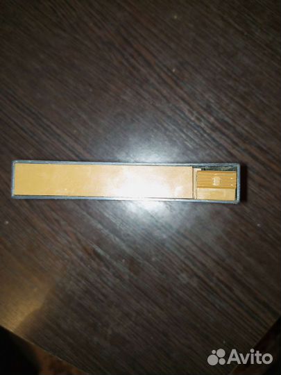 Подкассетник с аудиокассетой fuji