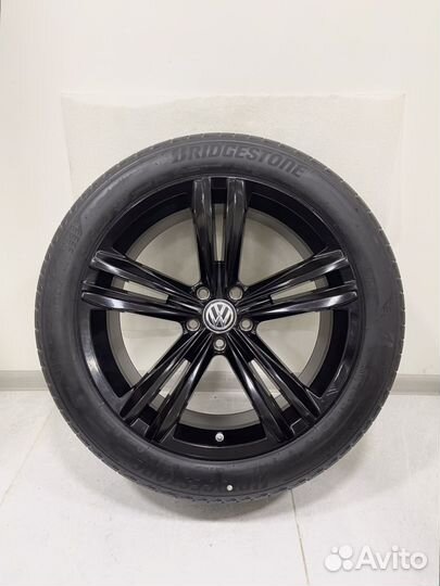 Новые Volkswagen Tiguan, Bridgestone 255/45 R19