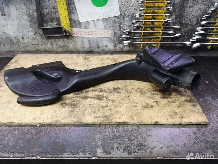 Патрубок воздуховод X-Trail Qashqai M9R