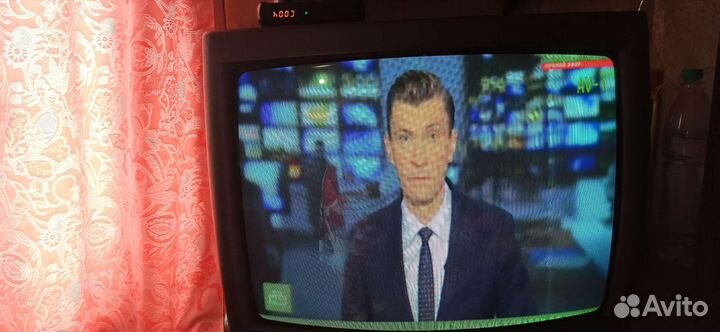 Телевизор 