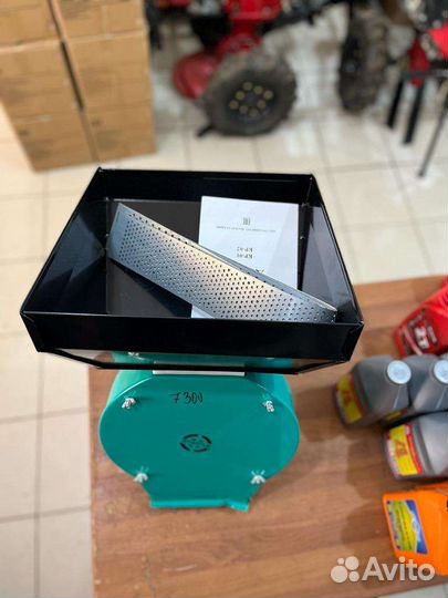 Зернодробилка Донтех кр-01 2,5кВт 4сетки