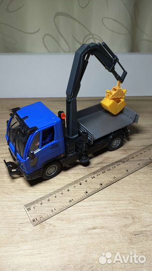 Детская игрушка, инерционная машинка Dickie Toys