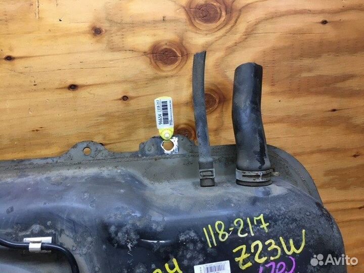 Бензобак Mitsubishi Colt Plus Z23W 4A91 2006