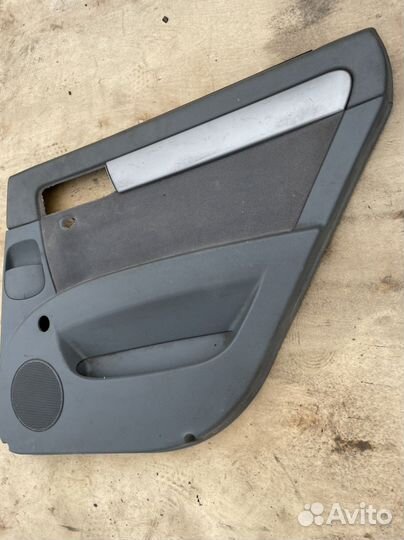 Лачетти седан обшивка двери задняя правая