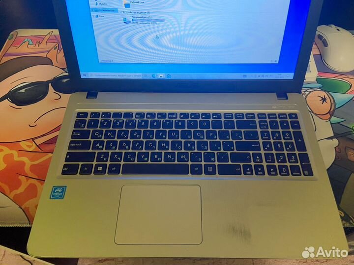 Ноутбук асус/asus R540N