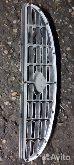 Решетка радиатора hundai accent