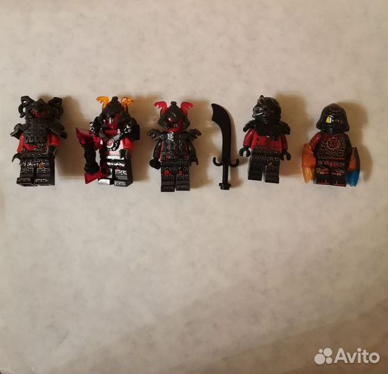 Lego фигурки набор из 5 человечков