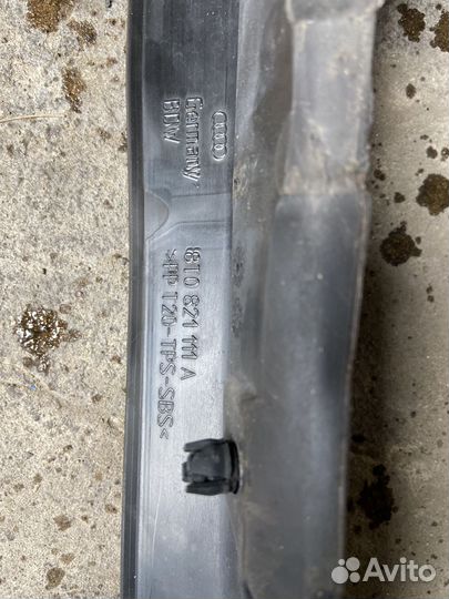 Пыльник крыла передний левый Audi A5 8T