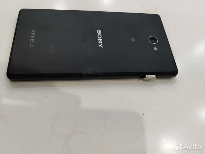 Телефон Sony xperia