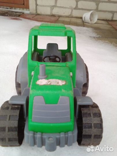 Детский трактор