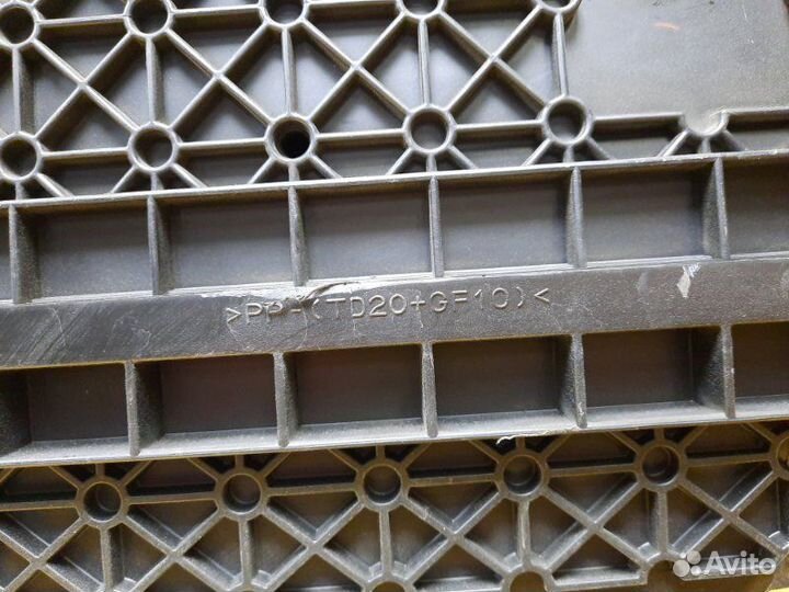 Корпус воздушного фильтра toyota estima