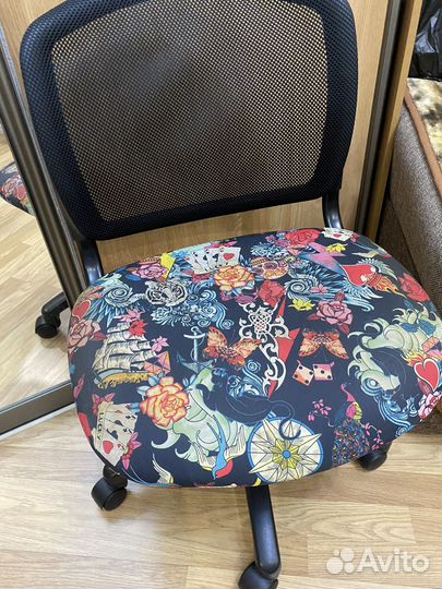 Компьютерное кресло