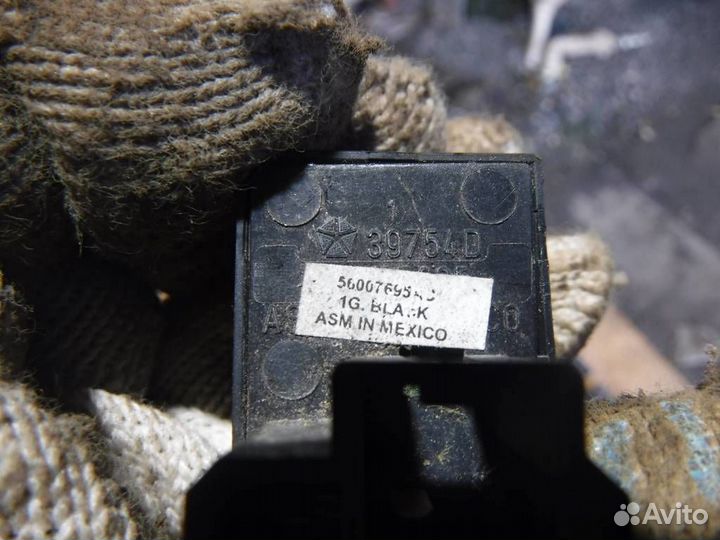 Кнопка стеклоподъемника Dodge Stratus 2001-2006