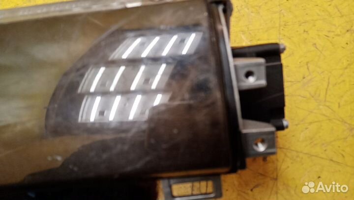 Дефлектор воздушный Phaeton