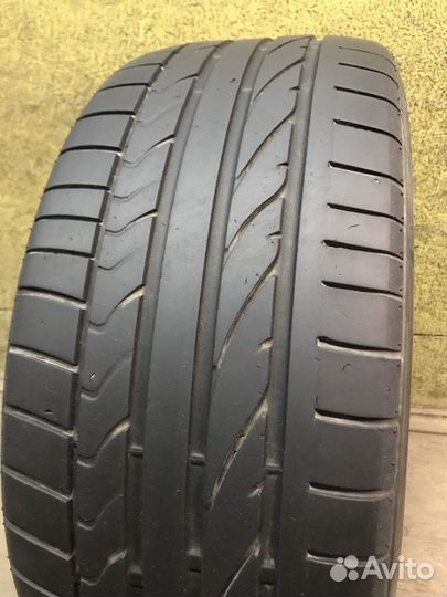 Bridgestone Potenza RE050A 245/45 R18