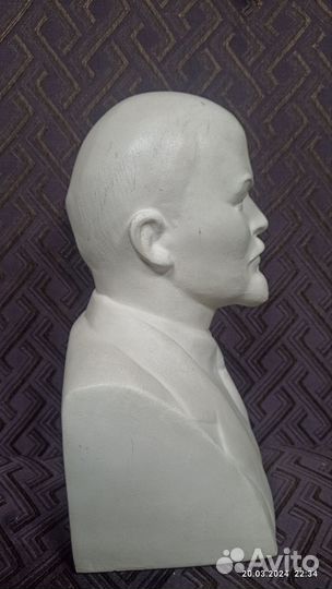 Бюст Ленина