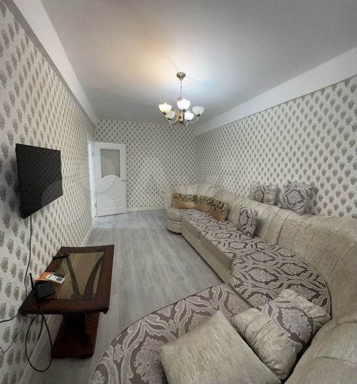 2-к. квартира, 56 м², 5/5 эт.