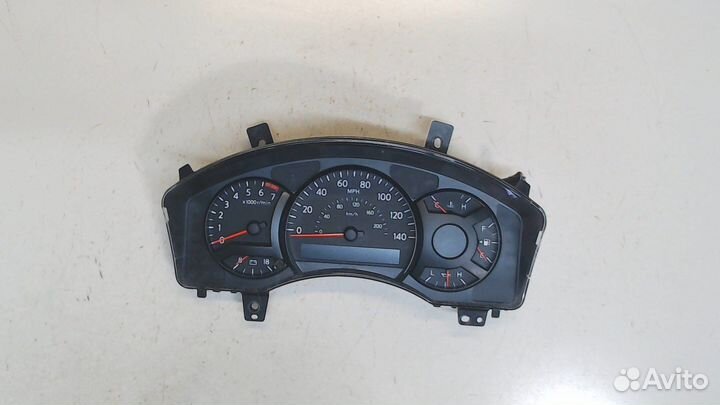 Щиток приборов Nissan Armada, 2005