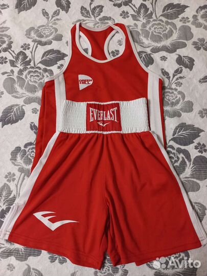 Форма для бокса и защита паха