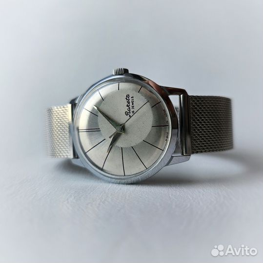 Часы Ракета 