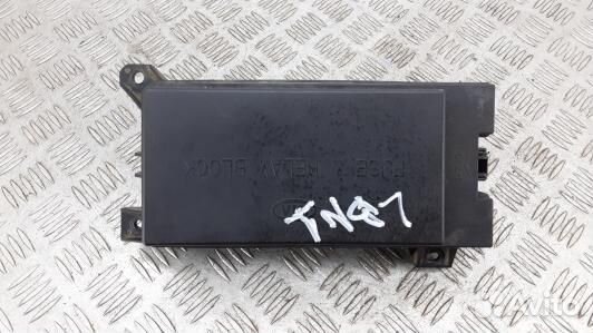 Блок предохранителей KIA sorento 1 (LBN01M101)