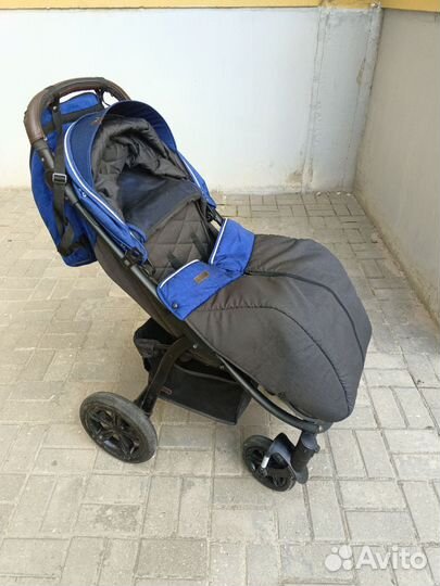 Прогулочная коляска bubago cross