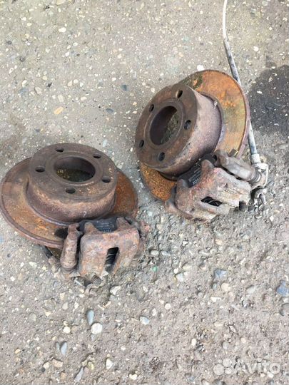 Задние суппорта на Ауди-А6 в 45 кузове