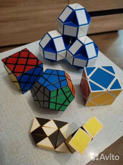 Кубик Рубика, головоломки