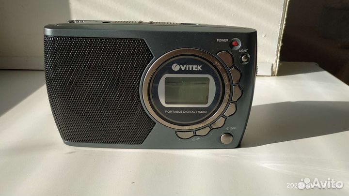 Радиоприемник vitek