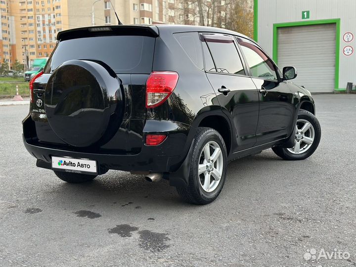 Toyota RAV4 2.0 AT, 2008, 207 000 км