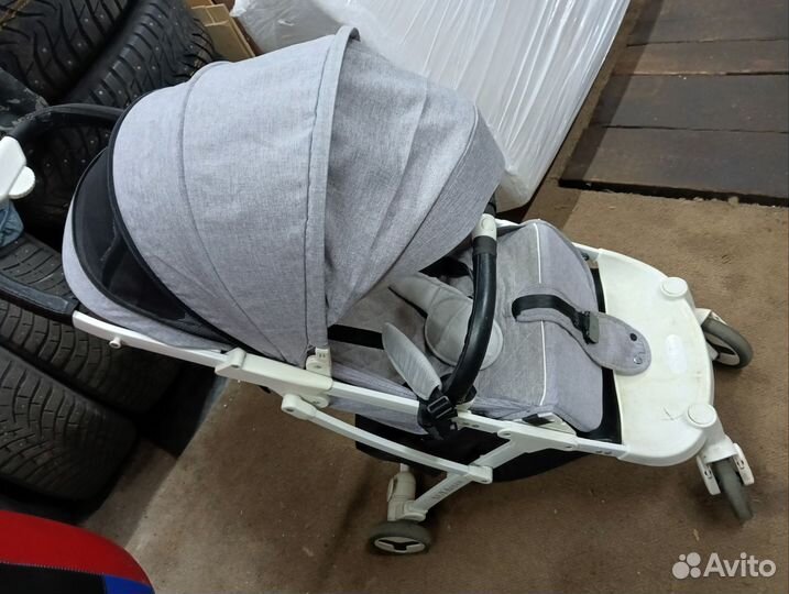 Прогулочная детская коляска yoya plus