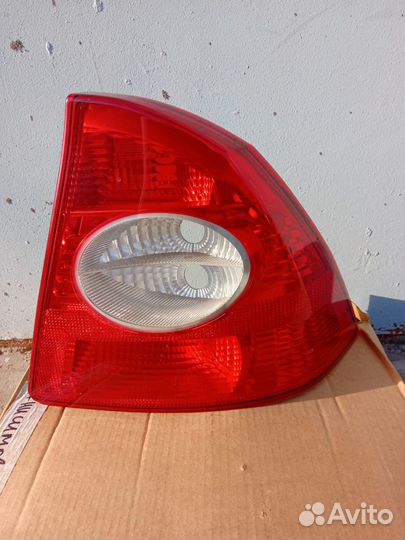 Фонарь задний правый ford focus 2