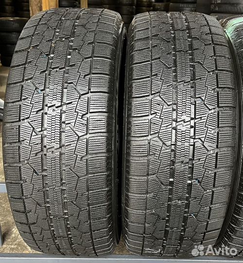 Toyo Observe Garit GIZ 225/55 R17