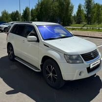 Suzuki Grand Vitara 2.0 MT, 2010, 205 000 км, с пробегом, цена 950 000 руб.