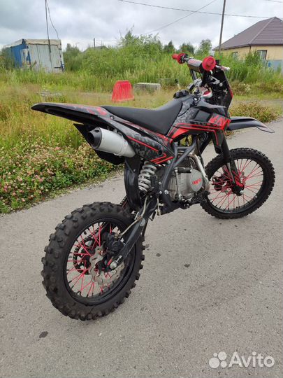 Питбайк Kayo basic YX125EM 17/14 KRZ Rolling Moto