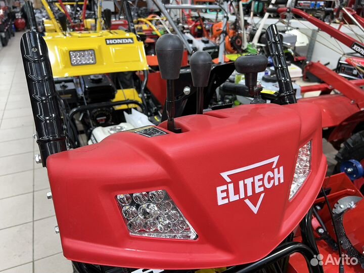 Снегоуборщик гусеничный Elitech
