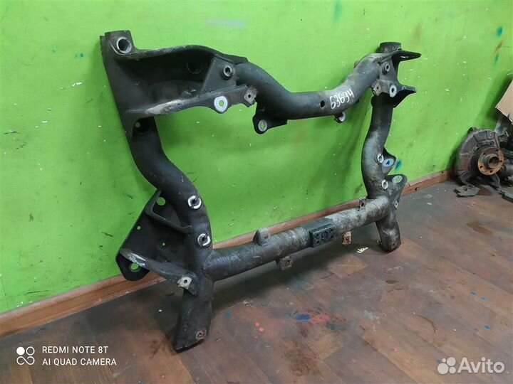 Подрамник балка двигателя MB C-Class W204 W207