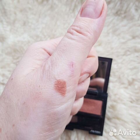 Запечённые тени для век Shiseido