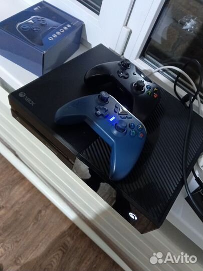 Игровая приставка xbox one с играми